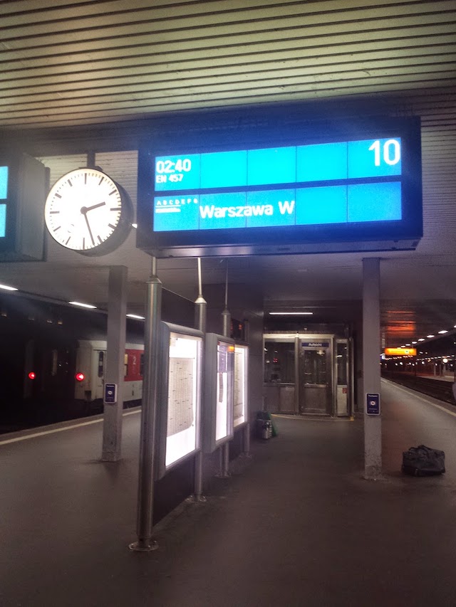 Train to Warsaw announced at Hamburg Central Station.